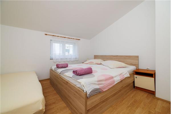 Apartment A3, for 5 persons