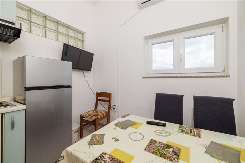 Apartment A3, for 5 persons