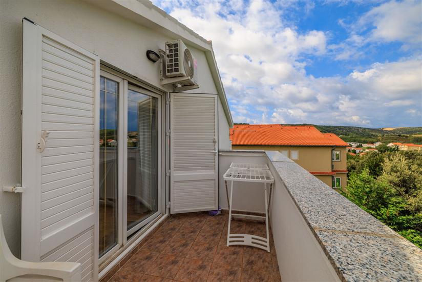 Apartment A3, for 5 persons