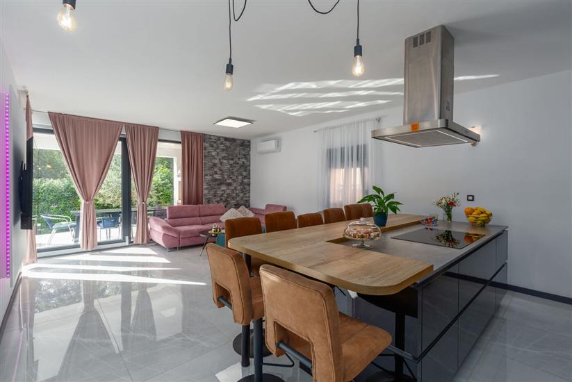 Haus K1, für 8 Personen