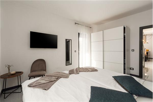 House K1, for 8 persons