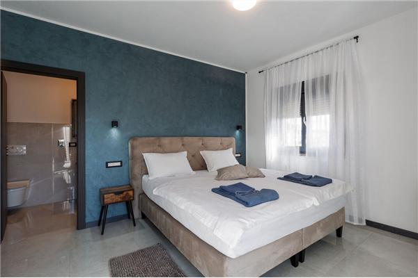 House K1, for 8 persons