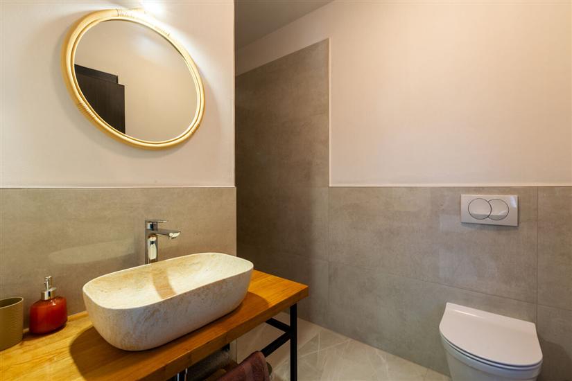 House K1, for 8 persons