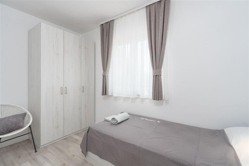 Apartment A3, for 5 persons