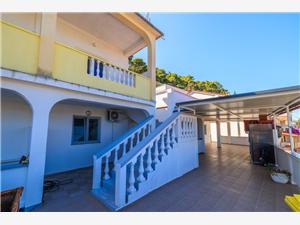 Apartment Kvarners islands,BookNedoFrom 72 €