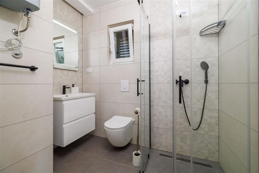 Apartment A1, for 7 persons