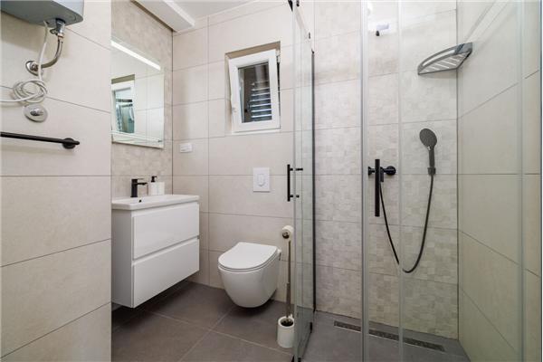 Apartment A1, for 7 persons