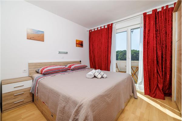 Apartment A1, for 7 persons