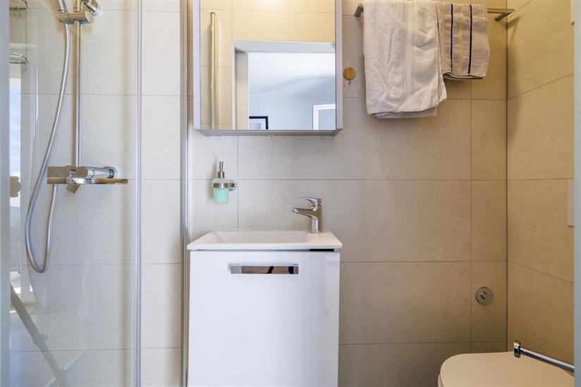 Apartment A1, for 7 persons