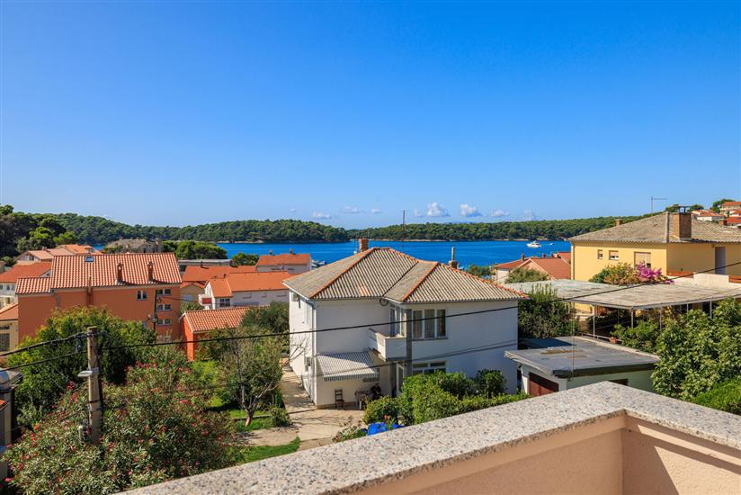 Apartment A1, for 7 persons