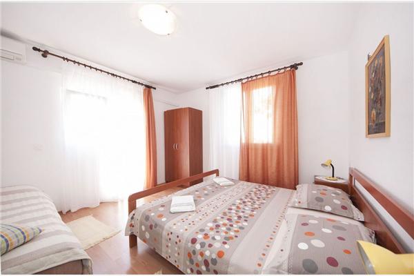 Apartment A1, for 4 persons