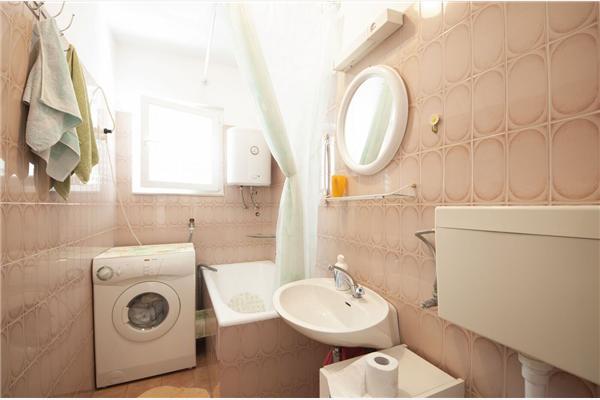 Apartment A2, for 3 persons