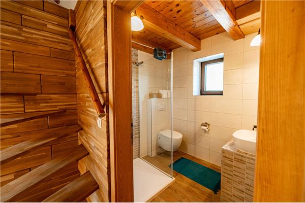 House K1, for 8 persons