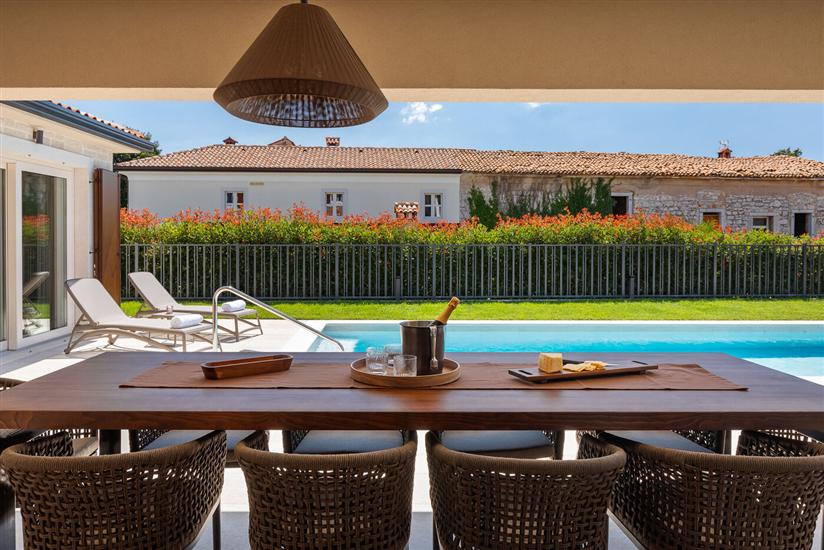 Villa Villa Maxime s bazenom, saunom i whirlpool-om