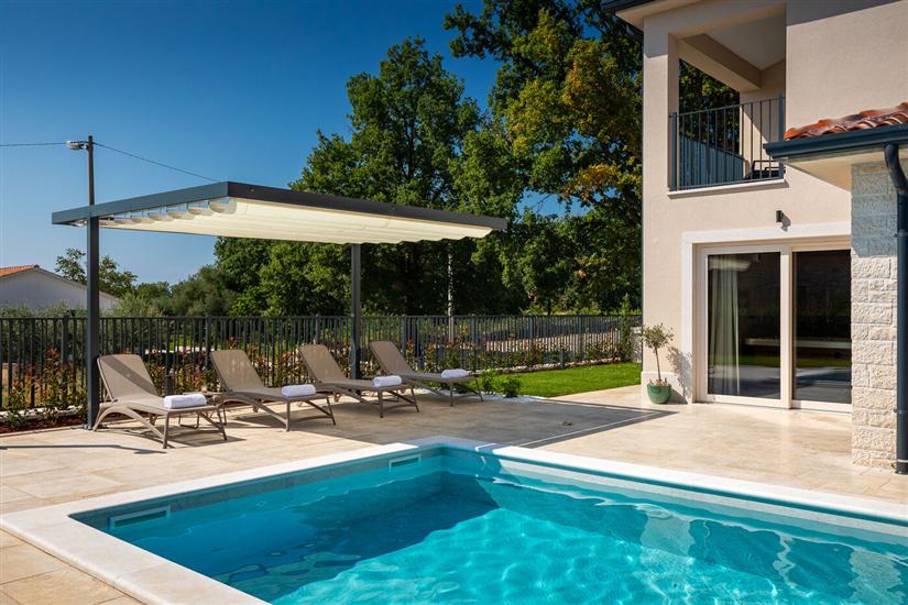 Villa Villa Maxime s bazenom, saunom i whirlpool-om