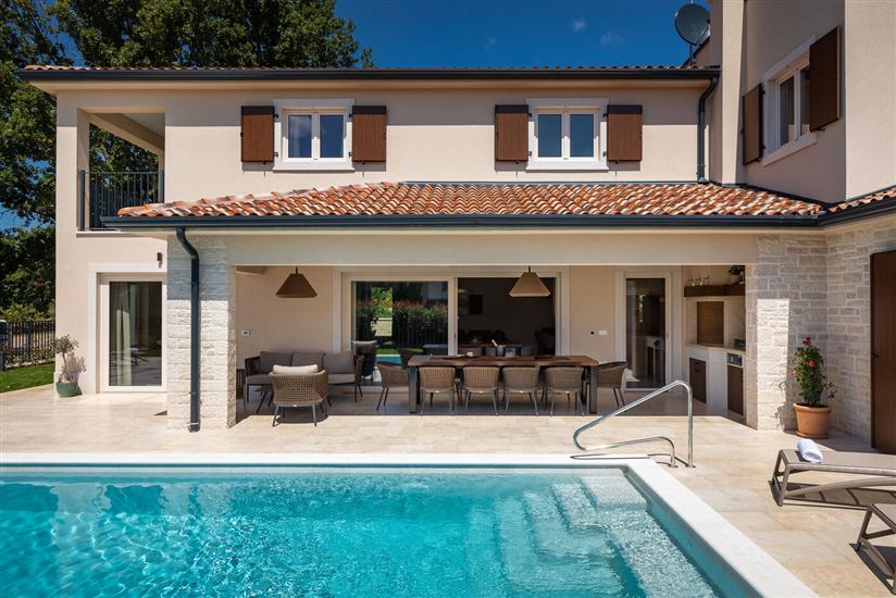 Villa Villa Maxime s bazenom, saunom i whirlpool-om