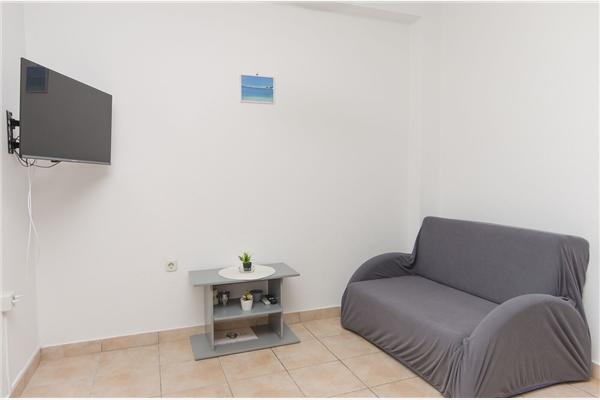 Apartment A1, for 5 persons
