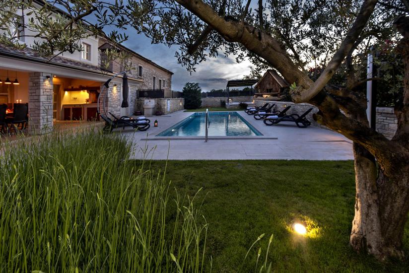 House K1, for 8 persons