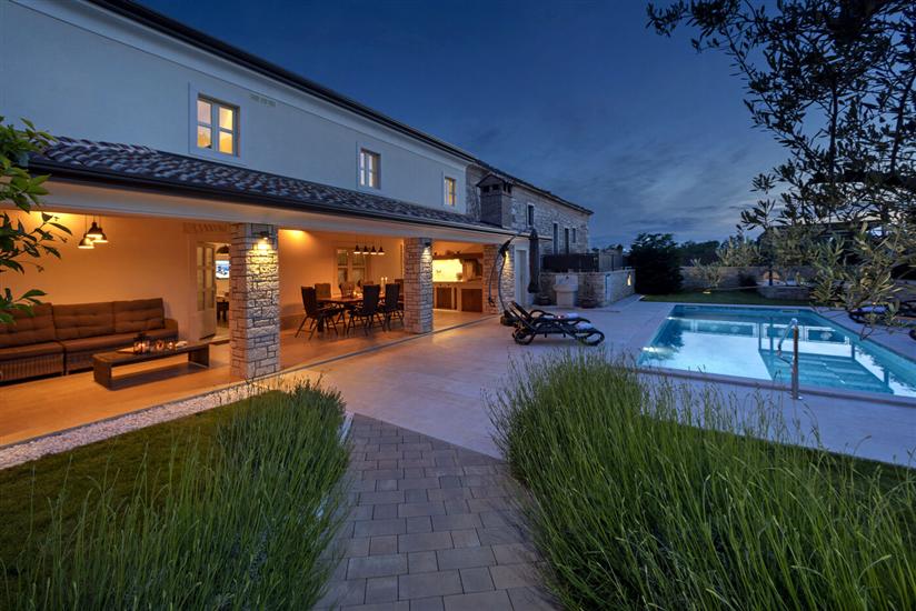 House K1, for 8 persons