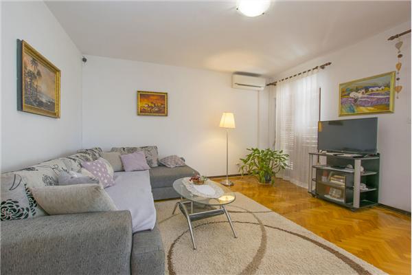 Apartment A1, for 4 persons