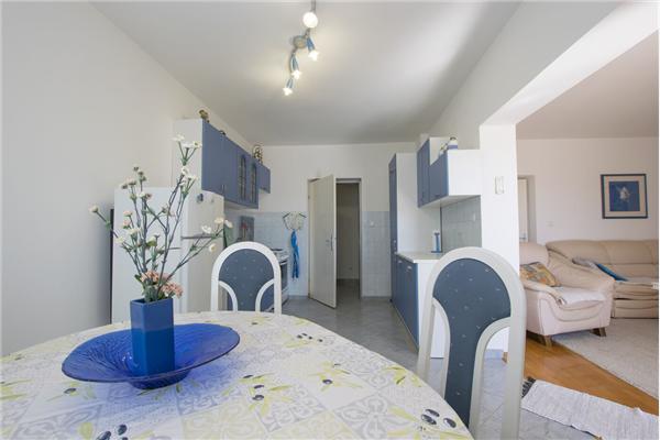 Apartment A2, for 4 persons