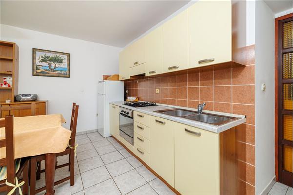 House K1, for 10 persons