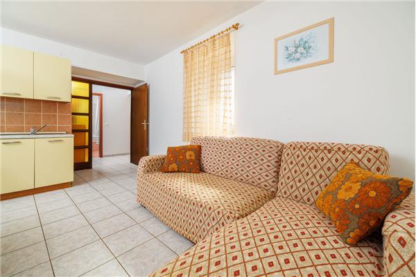 House K1, for 10 persons