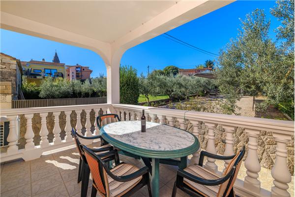 House K1, for 10 persons