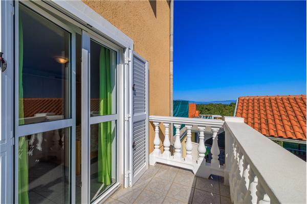 House K1, for 10 persons