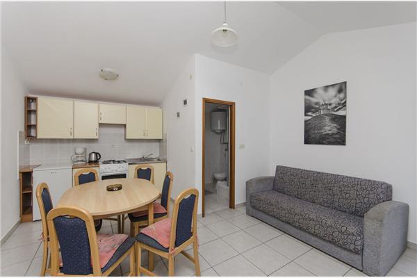 Apartment A1, for 6 persons