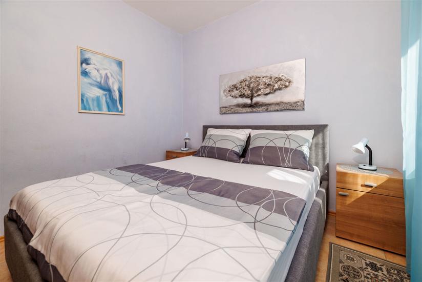 Apartment A1, for 7 persons