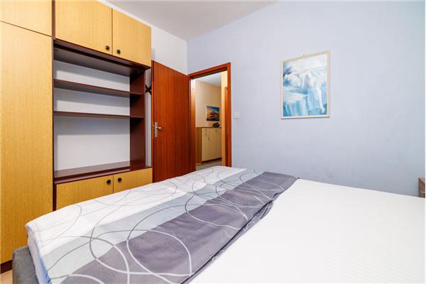 Apartment A1, for 7 persons