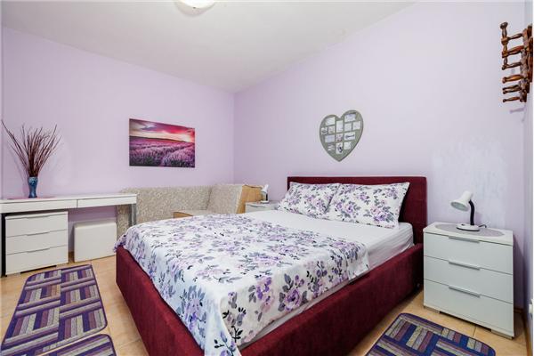 Apartment A1, for 7 persons