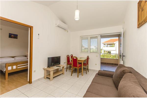 Apartment A2, for 4 persons