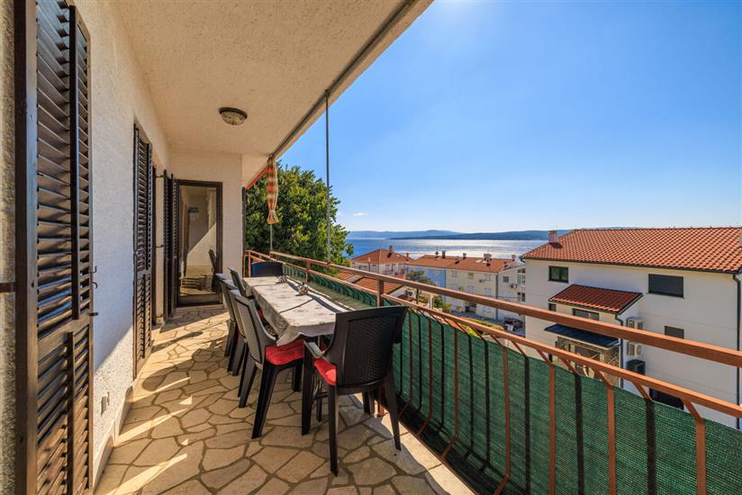 Apartment A1, for 7 persons