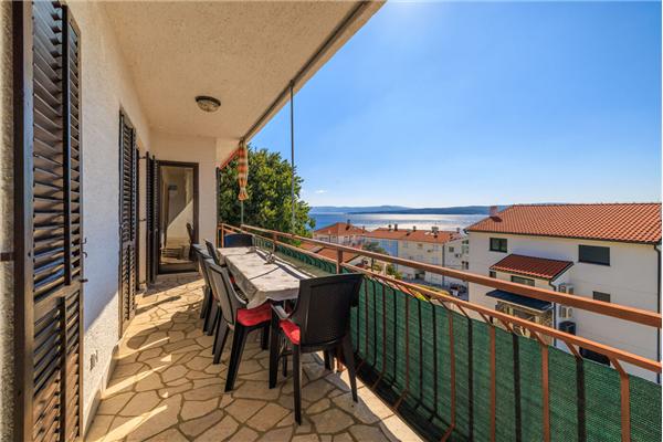 Apartment A1, for 7 persons