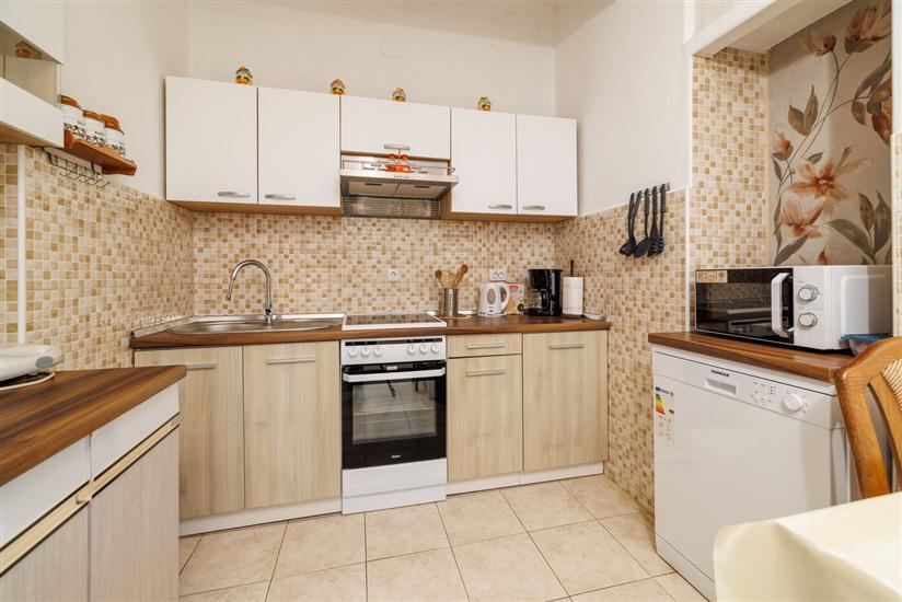 Apartment A2, for 3 persons