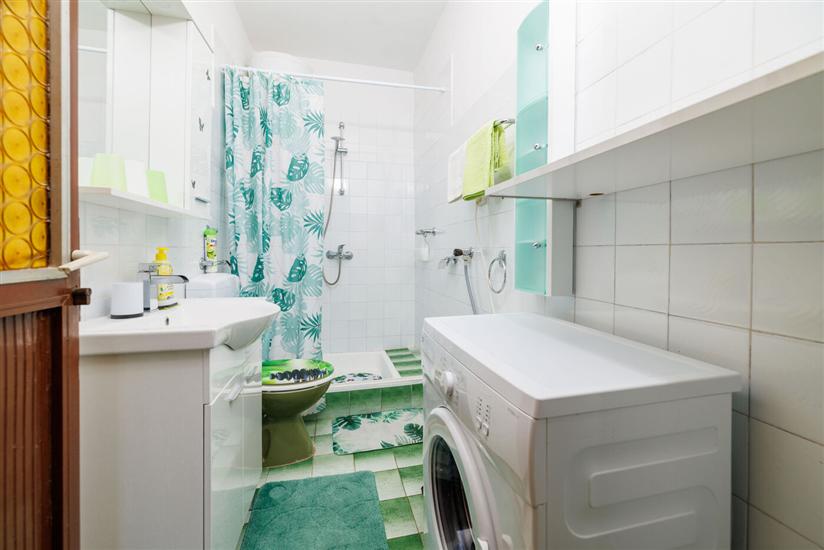 Apartment A2, for 3 persons