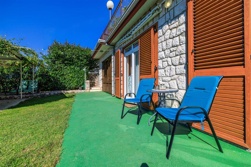 Apartment A2, for 3 persons