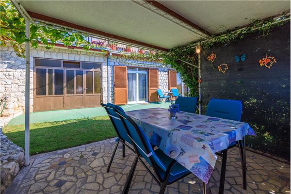 Apartment A2, for 3 persons