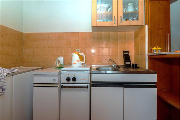 Apartment A1, for 5 persons