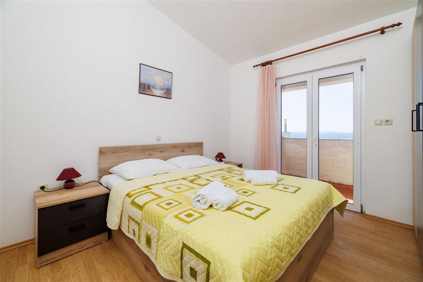 Apartment A2, for 5 persons
