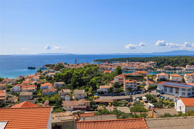 Apartment A2, for 5 persons