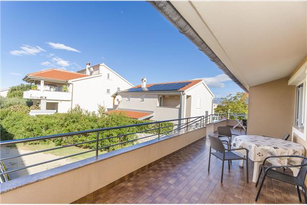 Apartment A2, for 4 persons