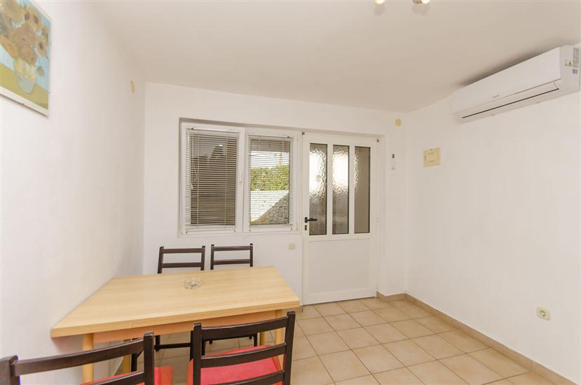 Apartment A3, for 4 persons