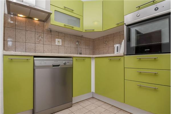 Apartment A1, for 5 persons