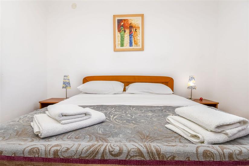 Apartment A2, for 5 persons