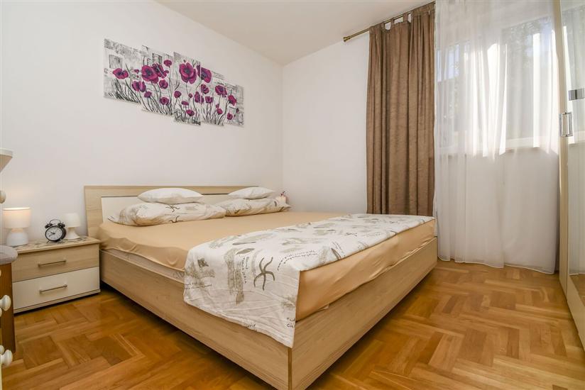 Apartment A1, for 6 persons