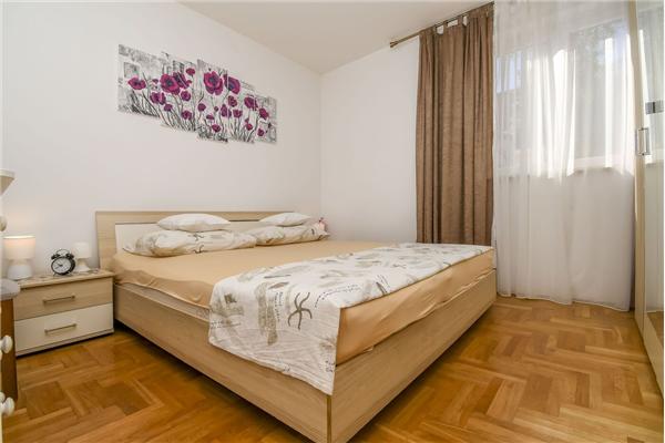 Apartment A1, for 6 persons