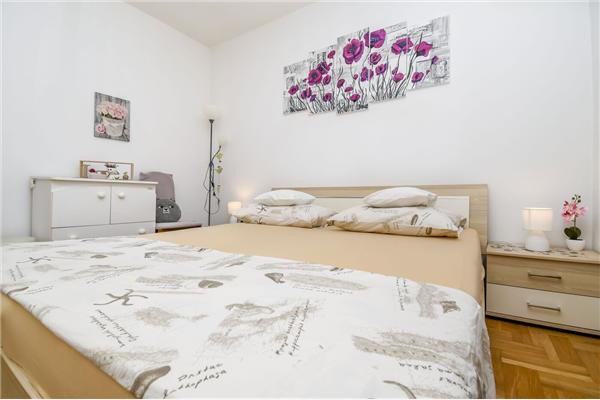 Apartment A1, for 6 persons